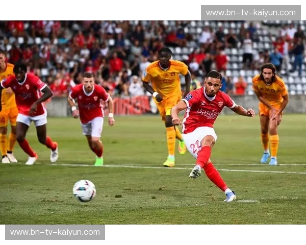 法甲加时赛：精彩纷呈的赛场瞬间，逆转与荣耀的诞生