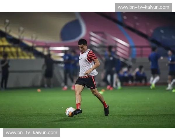 巅峰对决：上海与恒大，中超黄金时代的冰与火之歌